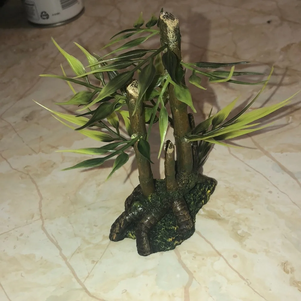 Fish tank decorations